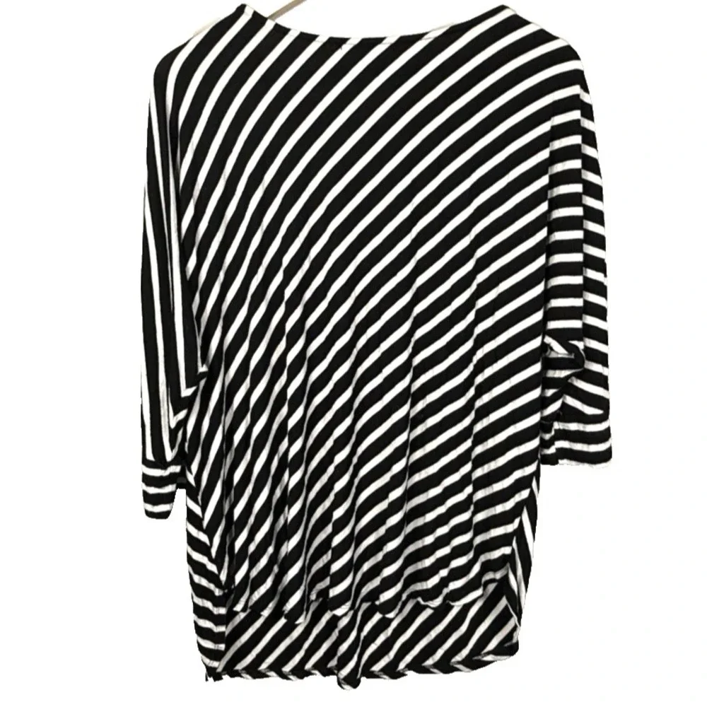 Green Envelope Womens 1X Stripe 3/4 Dolman Sleeve Black White Tunic Blouse Shirt
